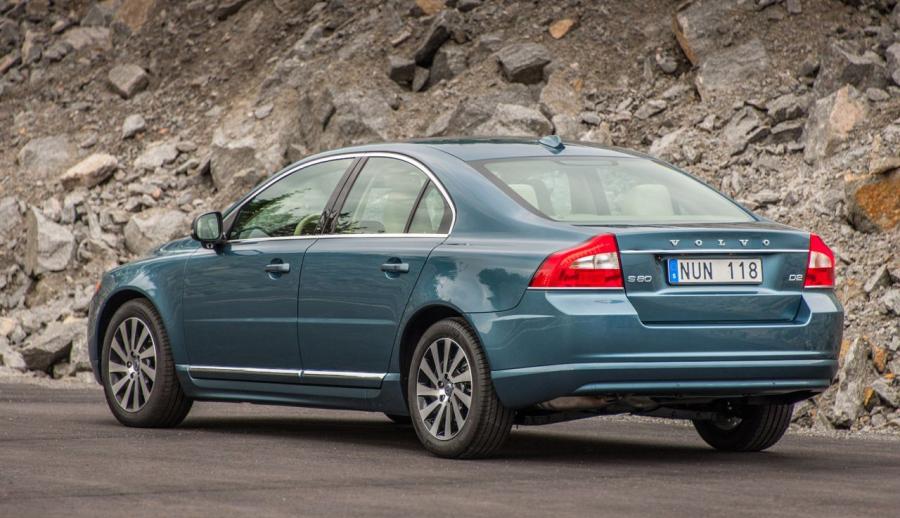  Volvo S80 2013 года  (фото 2 из 13)